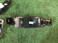Window control module SUBARU LEGACY OEM 83071AE080, 83071AE040 BH5 BE5 BE9 BHE BH9 2002