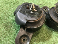 发动机支座 SUBARU LEGACY OEM 41022AE001, 41022AE011 BH5 BE5 2002