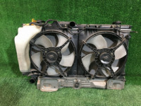 Radiador do motor SUBARU LEGACY OEM 45111AE022 BH5 BE5 2002