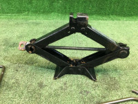 千斤顶 SUBARU LEGACY OEM 97032AG000 BLE BPE BP5 BL5 BL9 BP9 2003