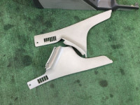 Porta-luvas e apoio de braço кожа SUBARU LANCASTER OEM 92111AE030AD, 66150AE020DG, 92132AE000DG BHE 2000 silver 9G9