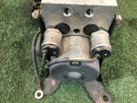 Блок abs VDC SUBARU LANCASTER OEM 27539AE001, 27538AE000 BHE BH9 BH5 2000 EZ30