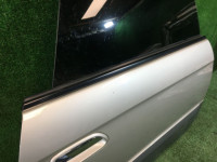 Porta traseira direita SUBARU LANCASTER OEM 60400AE420 BHE BH9 2000 silver 9G9
