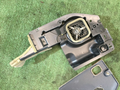 Вентилятор багажника SUBARU LANCASTER OEM 72710AE000, 94056AE050, 83001AE040 BHE 2000 EZ30