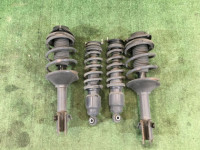 โช้คอัพ 20310AE280, 20310AE290, 20330AE340, 20365AE021 SUBARU LANCASTER