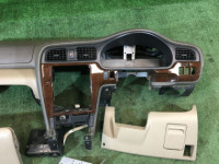 ダッシュボード SUBARU LANCASTER OEM 66045AE000DG, 66050AE200GE, 66180AE000, 66060AE040, 66120AE000GE BHE BH9 2000 silver 9G9