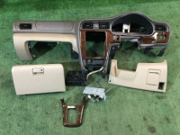 คอนโซลหน้า 66045AE000DG, 66050AE200GE, 66180AE000, 66060AE040, 66120AE000GE SUBARU LANCASTER