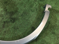 Alargador do guarda-lamas traseiro esquerdo SUBARU LANCASTER OEM 91111AE030LG BHE BH9 2000 silver 9G9