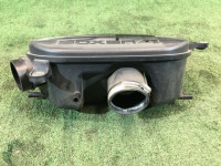 Conducto de aire SUBARURU LEGACY OEM 14435AA080 BE5 BH5 2001 EJ204