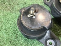 发动机支座 SUBARURU LEGACY OEM 41022AE021, 41022AE031 BE5 BH5 BH9 BE9 2001 EJ204