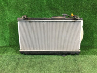 ラジエーター SUBARURU LEGACY OEM 45111AE002 BE5 BH5 BH9 BE9 2001 EJ204