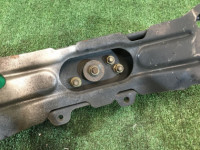 变速箱横梁 SUBARU LEGACY OEM 41011AE000, 41022AE120 BHE BH9 BH5 BE5 BE9 BEE 2001 EJ254 AT