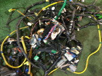 ワイヤーハーネス VDC SUBARU LEGACY OEM 81200AE690, 81401AE680, 81501AE180 BH9 2001 EJ254 AT
