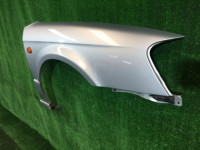 Aleta delantera derecha SUBARU LEGACY OEM 57120AE001 BHE BH9 BH5 BE5 BE9 BEE 2001 silver 01G