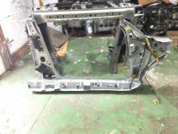 Estribo metálico izquierdo SUBARU LEGACY OEM 51415AE031 BH9 2001 silver 01G