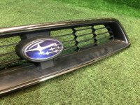 フロントグリル SUBARU LEGACY OEM 91121AE400 BHE BH9 BH5 BE BE9 BE5 BEE 2001 silver 01G