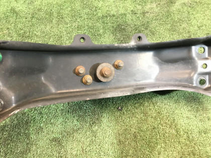 Travesaño de la caja de cambios SUBARU LEGACY OEM 41022AC150, 41021AC380 BG5 BG9 BD5 BD9 1997 EJ25D AT