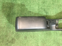 Porta-luvas e apoio de braço высокий SUBARU LEGACY OEM 92060AC000ML, 92070AC100 BG5 BG9 BD5 BD9 1997 silver 406