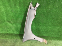 Guarda-lamas dianteiro esquerdo SUBARU LEGACY OEM 57110AC110 BG5 BG9 BD5 BD9 1997 silver 406
