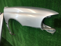 Guarda-lamas dianteiro direito SUBARU LEGACY OEM 57110AC100 BG5 BG9 BD5 BD9 1997 silver 406