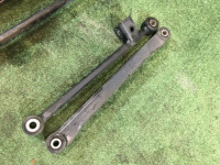 Braços de suspensão traseiros SUBARU LEGACY OEM 20250AC100, 20255AA300, 20255AA310, 20270AA001 BG5 BG9 BD5 BD9 1997 EJ25D AT