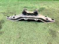 คานรองเกียร์ 41011AG010, 41022AE121 SUBARU OUTBACK