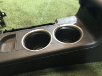 Porta-luvas e apoio de braço SUBARU OUTBACK OEM 92114AG120JC, 66150AG050JC, 66120AG101JC, 66075AG040JC BP5 BP9 BPE 2007 silver 39D