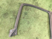Junta de puerta derecha SUBARU OUTBACK OEM 63521AG000 BPE BP9 BP5 2007 silver 39D