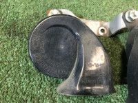 Bocinas SUBARU OUTBACK OEM 86012AG050, 86012AG040 BLE BPE BP5 BL5 BL9 BP9 2007 EJ253 AT