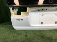 ประตูท้าย SUBARU LEGACY OEM 61700AC000, 60201AC031NB BG5 BG9 1997 white 51E