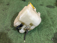 Depósito do lava-vidros SUBARU LANCASTER OEM 86610AE010 BHE BH9 BH5 1999 EJ254 AT
