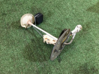 Датчик уровня топлива SUBARU LANCASTER OEM 42081AE010 BHE BH9 BH5 1999 EJ254 AT