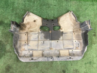 Protección del motor 56410AE100 SUBARU LANCASTER