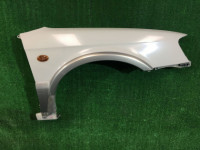Guarda-lamas dianteiro direito SUBARU LANCASTER OEM 57120AE020 BHE BH9 1999 beige 8L5