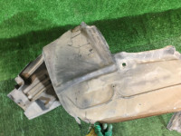 ซุ้มล้อหน้าซ้าย SUBARU LANCASTER OEM 59110AE030 BHE BH9 1999 beige 8L5
