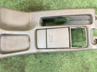 Porta-copos SUBARU LANCASTER OEM 66150AE020DG, 92132AE000DG BHE BH9 BH5 1999 beige 8L5