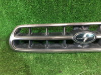 Grelha do radiador SUBARU LANCASTER OEM 91121AE020 BH9 BHE 1999 beige 8L5