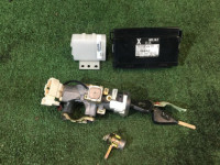 ชุดล็อกพร้อมกุญแจ SUBARU OUTBACK OEM 57491AG720 BPE BP9 BP5 2005 gold 3M4