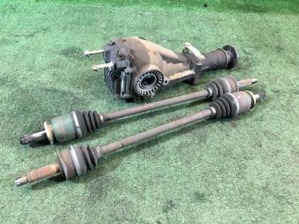 เฟืองท้าย с приводами G/R=3.272 38300AC210, 38104AA200 SUBARU OUTBACK