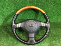 Volante momo мультируль дерево 34311AG210JC SUBARU OUTBACK