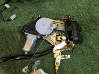 Замок пятой двери SUBARU OUTBACK OEM 63031AG001 BPE BP9 BP5 2005 gold 3M4