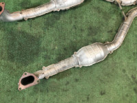 触媒 коллектор выпускной SUBARU LEGACY OEM 44101AE040, 44101AE050 BEE BHE 2002 EZ30 AT