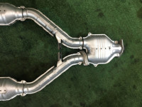 触媒 коллектор выпускной SUBARU LEGACY OEM 44101AE040, 44101AE050 BEE BHE 2002 EZ30 AT