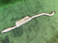 ท่อไอเสียท่อนกลาง SUBARU LEGACY OEM 44200AE080 BEE BHE 2002 EZ30 AT