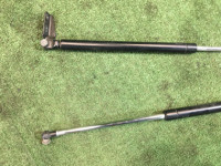 Trunk lid struts SUBARU LANCASTER OEM 63260AE020, 63260AE030 BHE BH9 BH5 1998 beige 8L5
