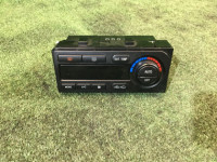 Climate control unit 72311AE000 SUBARU LANCASTER