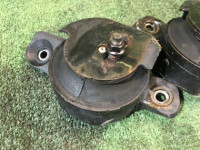 Подушки двигателя SUBARU LANCASTER OEM 41022AE020, 41022AE030 BH9 BE9 1998 EJ254 AT