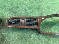 仪表盘框 дерево SUBARU LANCASTER OEM 66180AE000, 66110AE000ML BHE BH9 BH5 BE BE9 BE5 BEE 1998 beige 8L5
