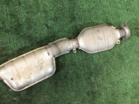 Secção central do escape SUBARU LANCASTER OEM 44200AE050 BH9 BE9 1998 EJ254 AT