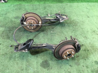 ดุมล้อหลัง 26700AE010, 26692AE000, 26692AE010, 28474AE000 SUBARU LANCASTER